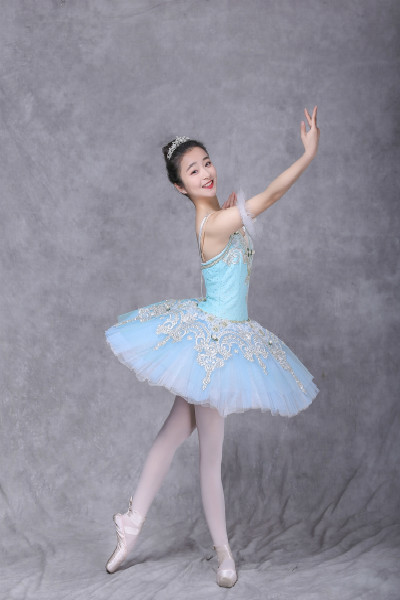 高钰洁  Grace
